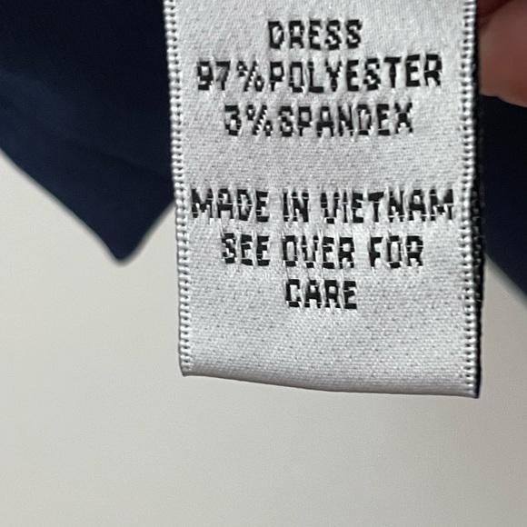 “ Hoda” Dress - Picture 3 of 4